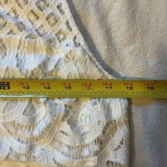 Guess White Lace Sleeveless Dress. Lined. Zipper Back. Size 10 - Picture 5 of 9